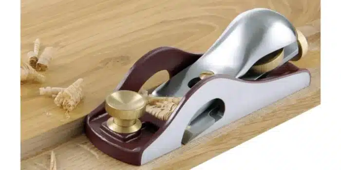 rabot manuel a bois dictum